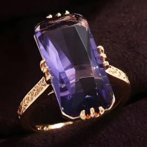 Bague BO-29918 - Doré / Violet / 57mm